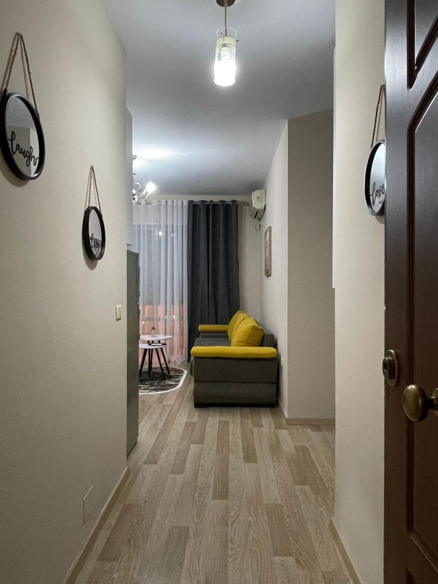 Comfort Apartment City Center Tirana Exterior photo