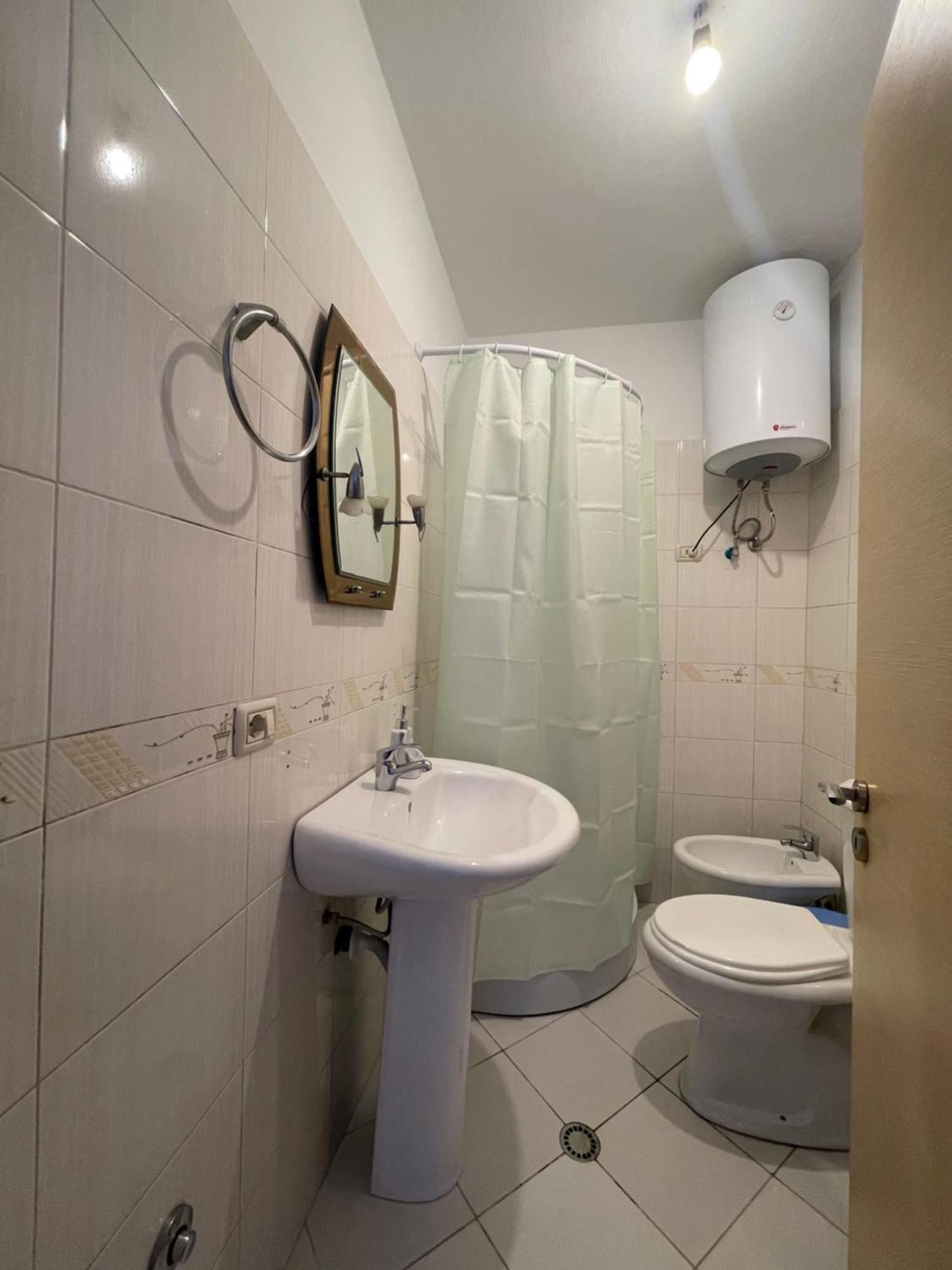 Comfort Apartment City Center Tirana Exterior photo